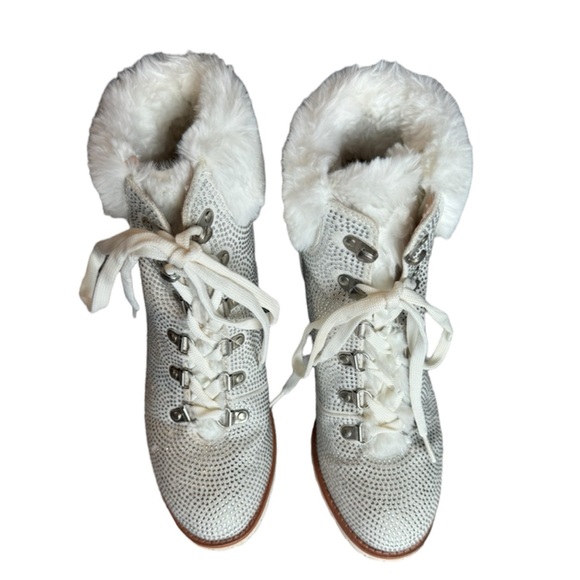 Nannette Lepore Anais Bootie Rhinestone in Winter White Size Womens 7M - Picture 5 of 12
